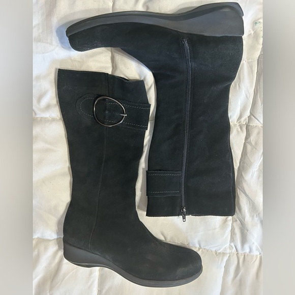 La Canadienne Black Suede Calf  High Boots 10M - Picture 1 of 4